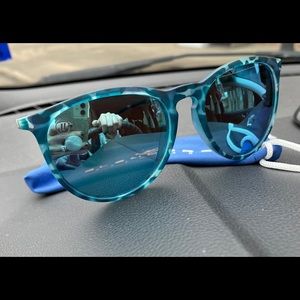 Blenders sunglasses